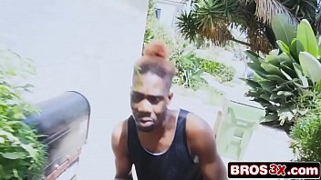 Незапланированная встреча на утренней пробежке привела к страстному знакомству с черным мачо