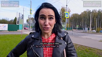 Новый пикап приключение: искатель одноразового секса отыскавает страстную девку в роли журналиста