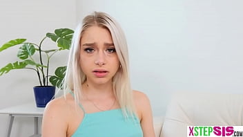 Сладкий запретный секс со сводным братом: открытие новых ощущений для молодой блондинки