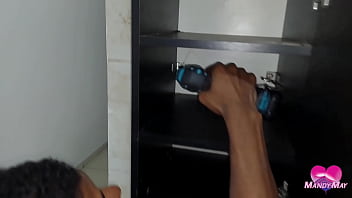 Бурный секс на тренажере: муж и жена на вершине блаженства