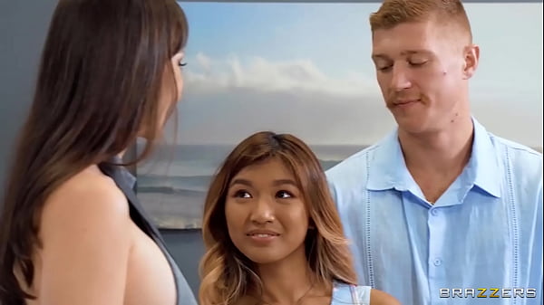 Capturing The Couple / Brazzers / скачать полную версию с http://zzfull.com/well